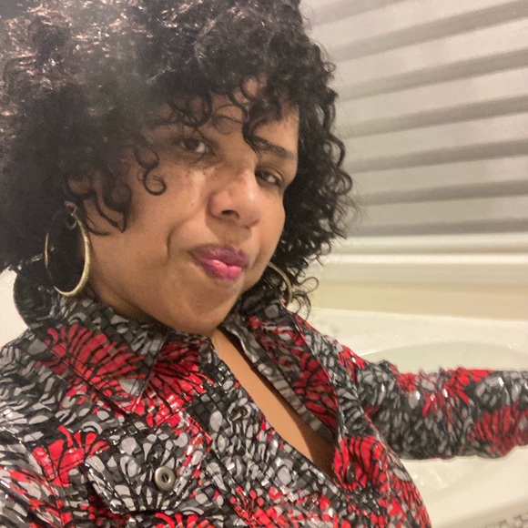 Meet your Posher, Renee - Picture 7 of 10